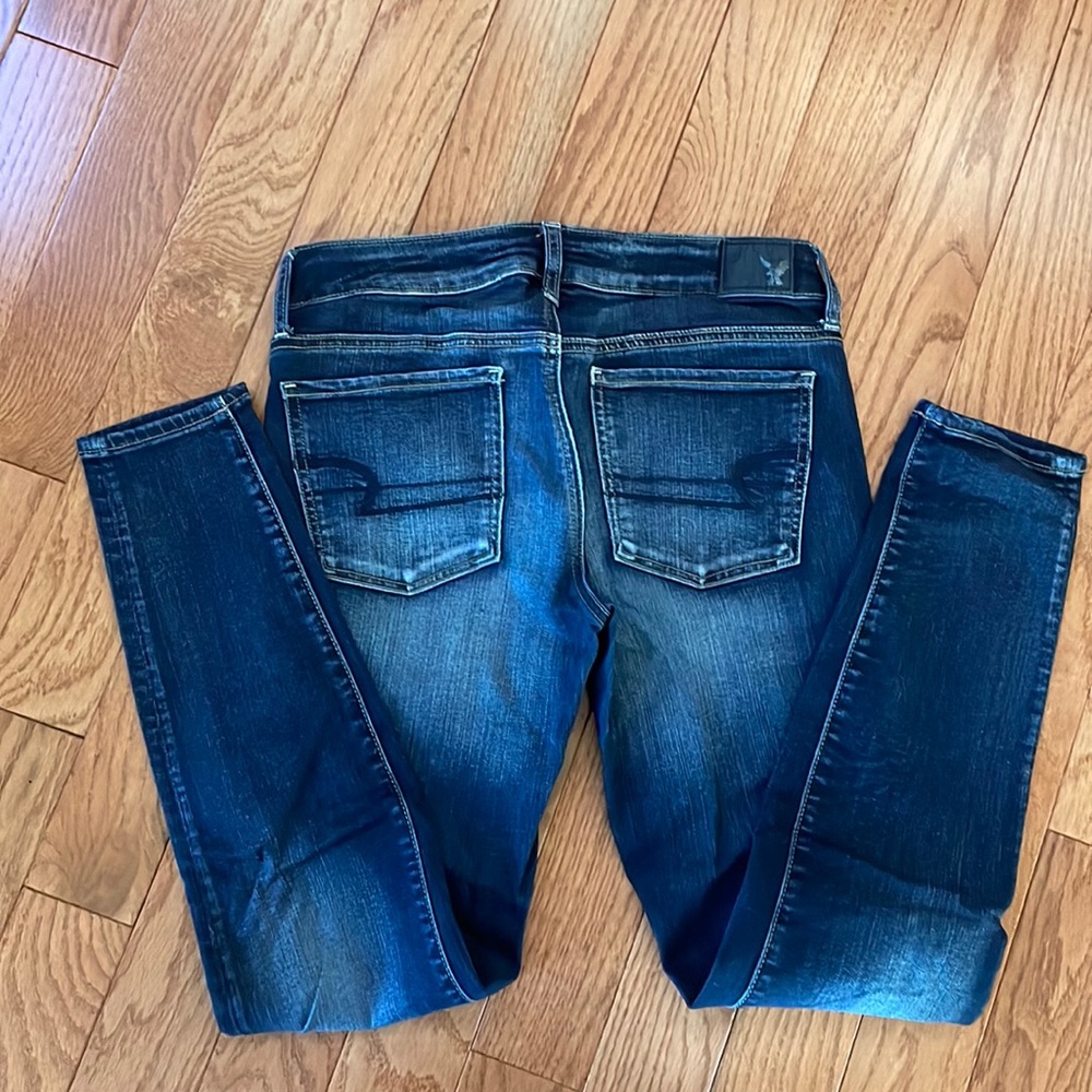 American Eagle Super Low Rise Jegging. Size 8
